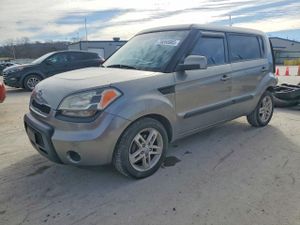 Kia Soul + 2.0L 4 2011