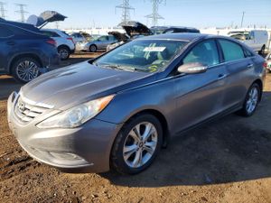 Hyundai Sonata SE 2.0L 4 2011