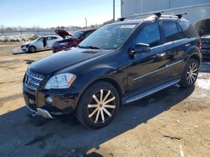 Mercedes-Benz ML 5.5L 8 2011
