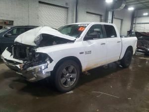 RAM 1500 SLT 5.7L 8 2014