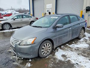 Nissan Sentra S 1.8L 4 2015