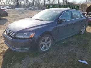Volkswagen Passat SE 2.5L 5 2013