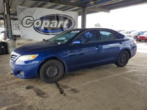 Toyota Camry BASE 2.5L 4 2010