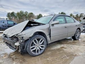 Toyota Camry LE 3.0L 6 2000