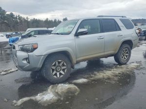 Toyota 4Runner SR5/SR5 PREMIUM 4.0L 6 2020