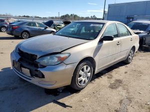 Toyota Camry LE 2.4L 4 2004
