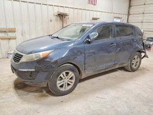 Kia Sportage LX 2.4L 4 2011