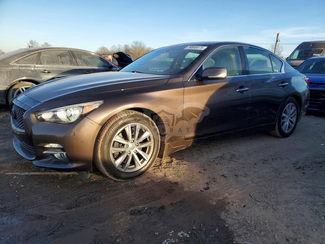Infiniti Q50 HYBRID PREMIUM 3.5L 6 2015