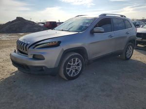 Jeep Cherokee LATITUDE 2.4L 4 2015