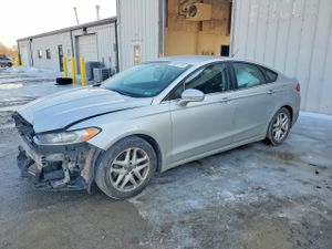Ford Fusion SE 1.5L 4 2015