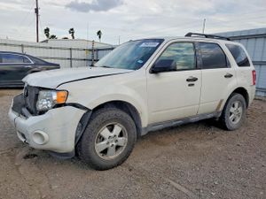 Ford Escape XLT 2.5L 4 2012
