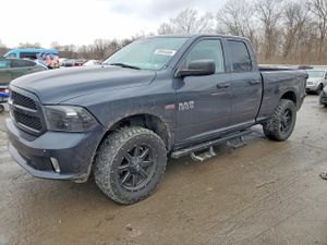 RAM 1500 ST 5.7L 8 2015