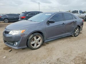 Toyota Camry L 2.5L 4 2013