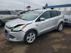 Ford Escape SE 1.6L 4 2014