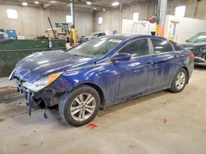 Hyundai Sonata GLS 2.4L 4 2013