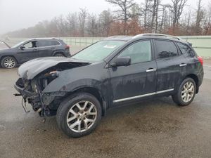 Nissan Rogue S 2.5L 4 2012