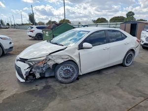 Toyota Corolla L 1.8L 4 2014