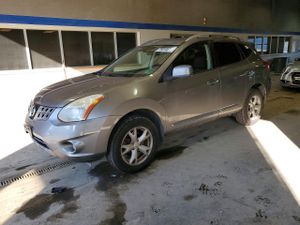 Nissan Rogue S 2.5L 4 2011