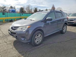 Toyota Rav4 LE 2.5L 4 2015