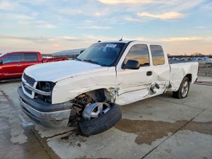 Chevrolet Silverado 1500 C1500 5.3L 8 2004