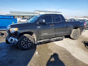 Toyota Tundra DOUBLE CAB SR 5.7L 8 2015