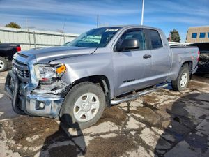 Toyota Tundra DOUBLE CAB SR 4.6L 8 2015