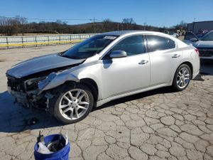 Nissan Maxima S 3.5L 6 2011