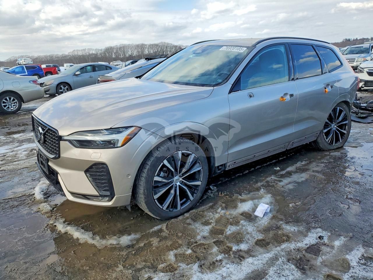 Volvo XC60 PLUS 2.0L 4 2024