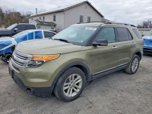 Ford Explorer XLT 3.5L 6 2013