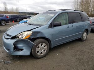Toyota Sienna CE 3.3L 6 2006