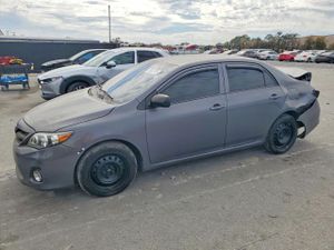Toyota Corolla BASE 1.8L 4 2011