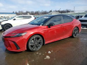 Toyota Camry XSE 2.5L 4 2025