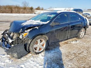 Toyota Camry L 2.5L 4 2013