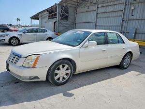 Cadillac DTS PREMIUM COLLECTION 4.6L 8 2011