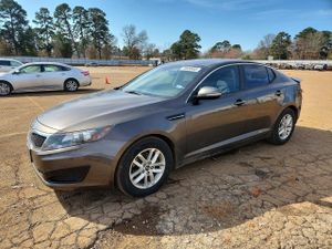 Kia Optima LX 2.4L 4 2011