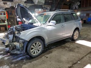 Subaru Forester 2.5X PREMIUM 2.5L 4 2012