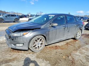 Ford Focus SE 2.0L 4 2015
