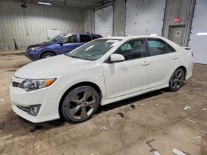 Toyota Camry BASE 2.5L 4 2012