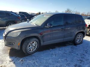 Volkswagen Tiguan 2.0L 4 2011