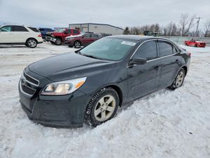 Chevrolet Malibu LS 2.5L 4 2013