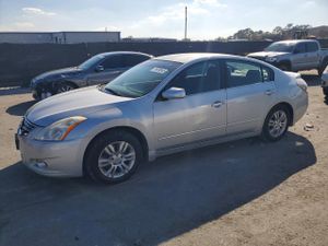 Nissan Altima BASE 2.5L 4 2012
