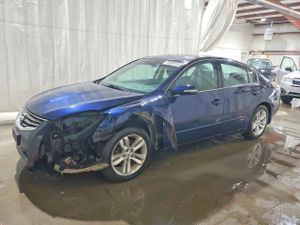 Nissan Altima SR 3.5L 6 2010