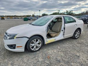Ford Fusion SE 2.5L 4 2012