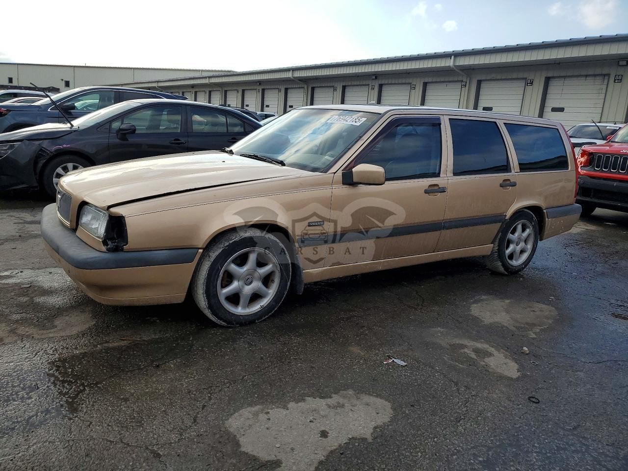 Volvo 850 BASE 2.4L 5 1996