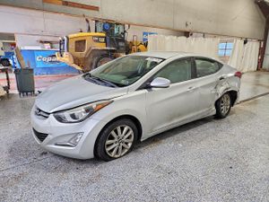 Hyundai Elantra SE 1.8L 4 2014