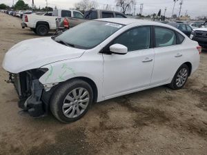 Nissan Sentra S 1.8L 4 2015