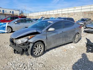 Hyundai Elantra SE 1.8L 4 2015