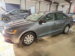 Volkswagen Jetta 2 L 4 2015
