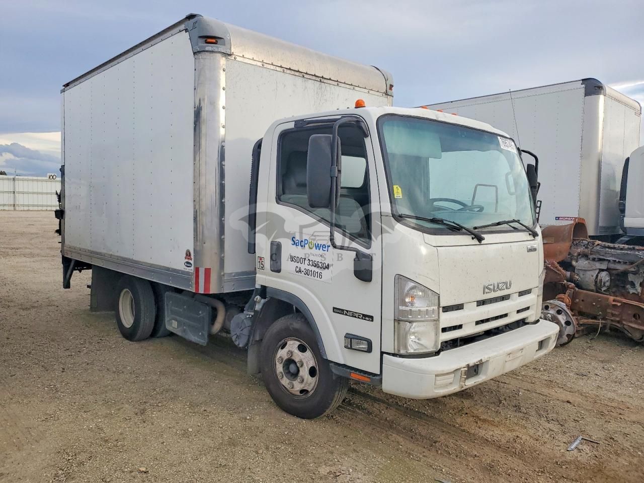 Isuzu NPR 5.2L 4 2014