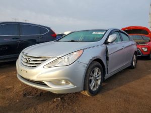 Hyundai Sonata GLS 2.4L 4 2013